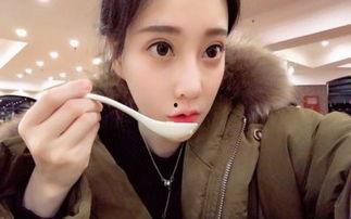 网红主播吃瓜反差黑料正能量,从吃瓜反差到正能量传递的蜕变之旅