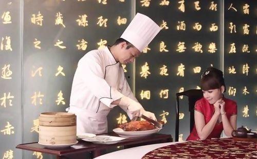 东北明星网红做饭视频播放,烹饪技巧一网打尽！